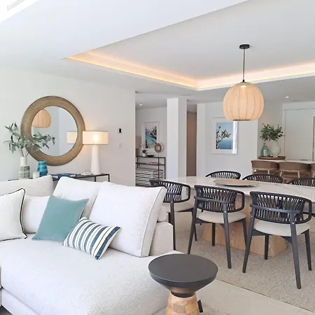 Noctua 016 El Pilar 1 别墅 埃斯特波纳