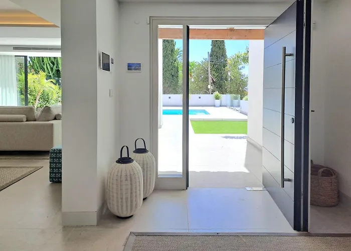 Villa Noctua 016 El Pilar 1 *