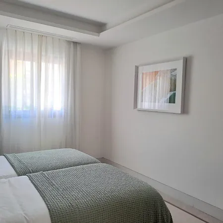 Villa Noctua 016 El Pilar 1 *