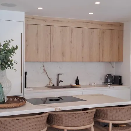 Noctua 016 El Pilar 1 Villa *