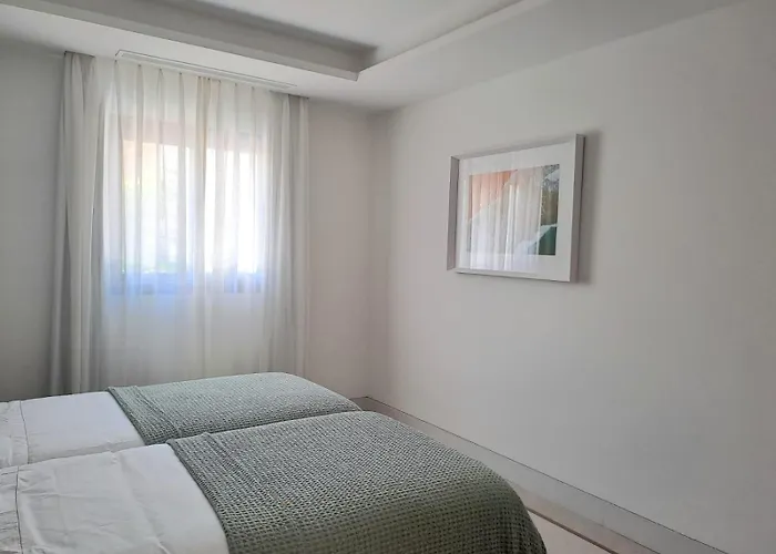 빌라 Noctua 016 El Pilar 1 *