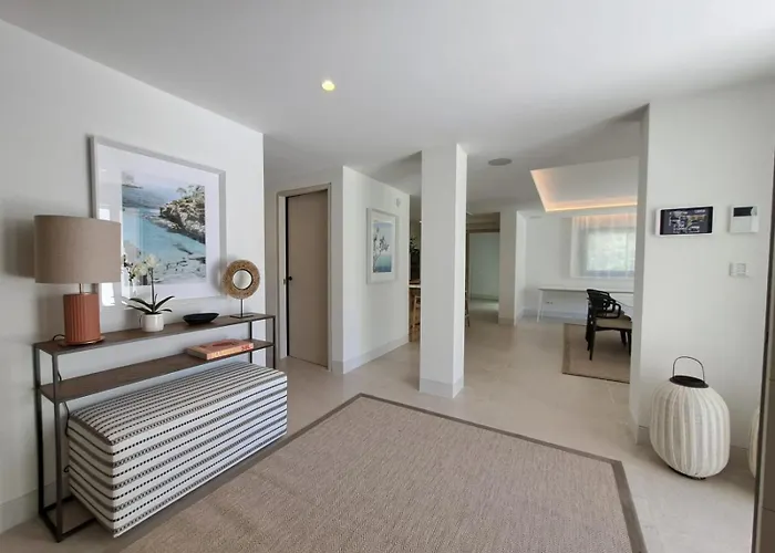 Noctua 016 El Pilar 1 Villa